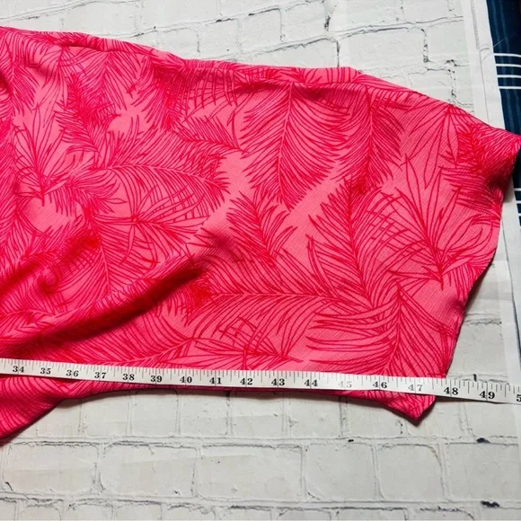 Easel Women’s Size 1X V-neck Flowy Tunic Hot Pink Leaf Print - Picture 6 of 8
